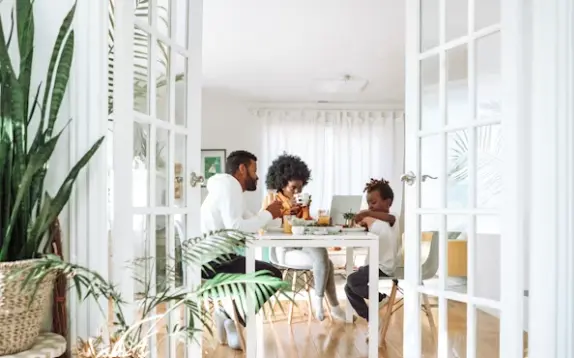 Image for the blog Renting to tenants on benefits or with children: What the law now says